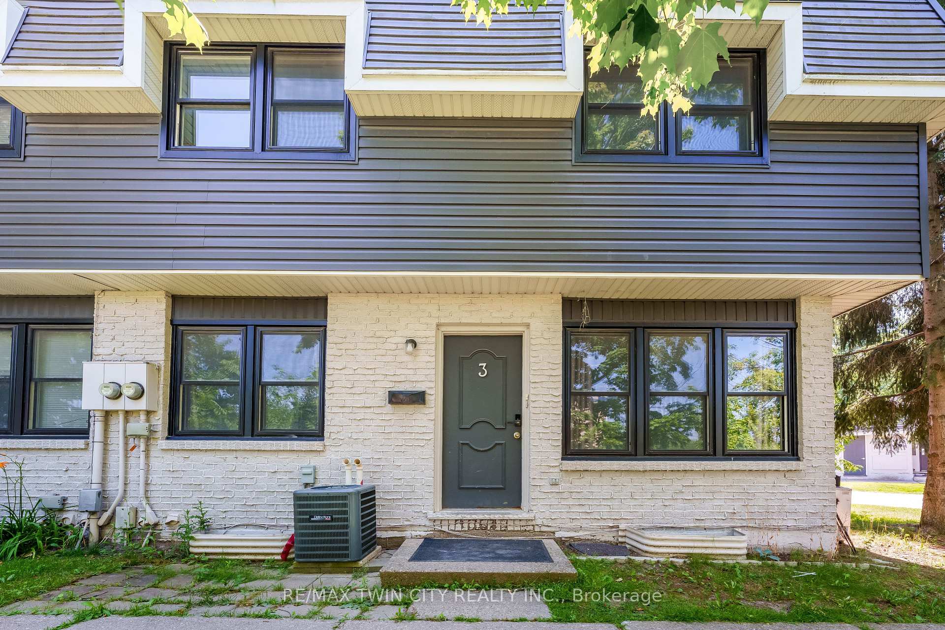 Photo of Unit 3, 513 Quiet Place