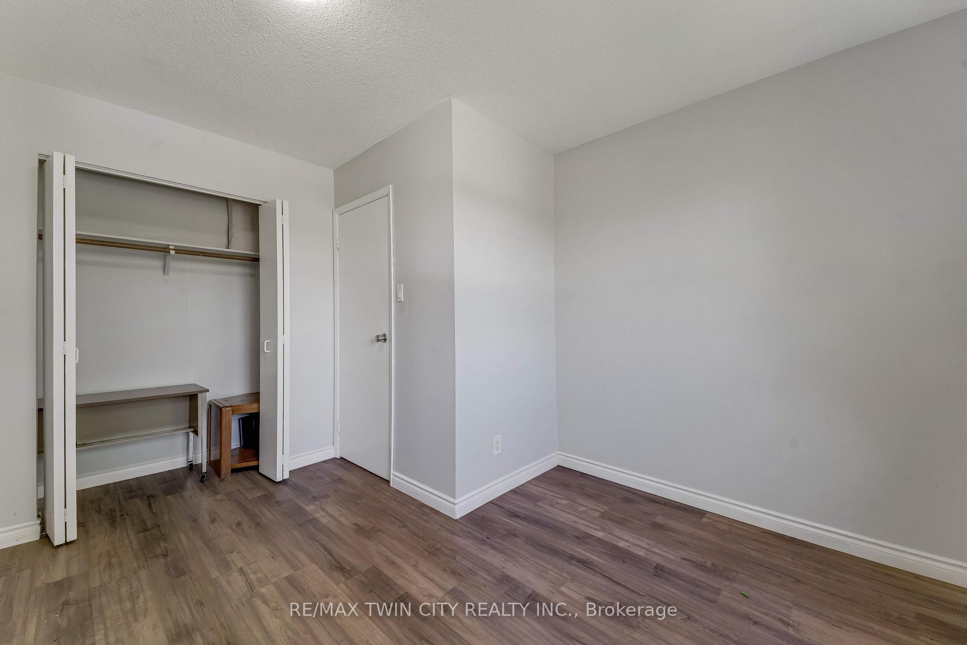 Photo 23 of Unit 3, 513 Quiet Place, Waterloo, Lakeshore Village — HOMEH