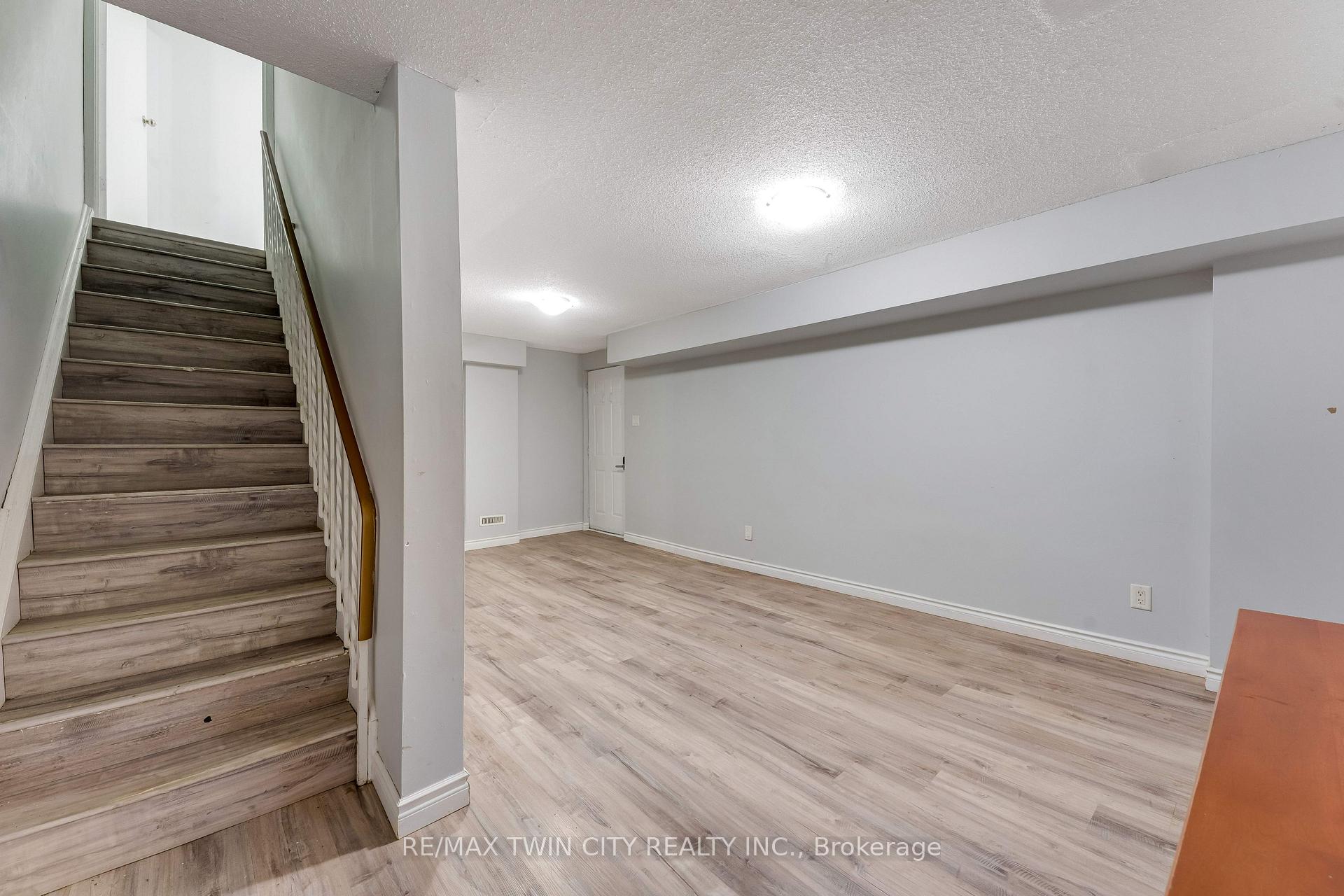 Photo 26 of Unit 3, 513 Quiet Place, Waterloo, Lakeshore Village — HOMEH