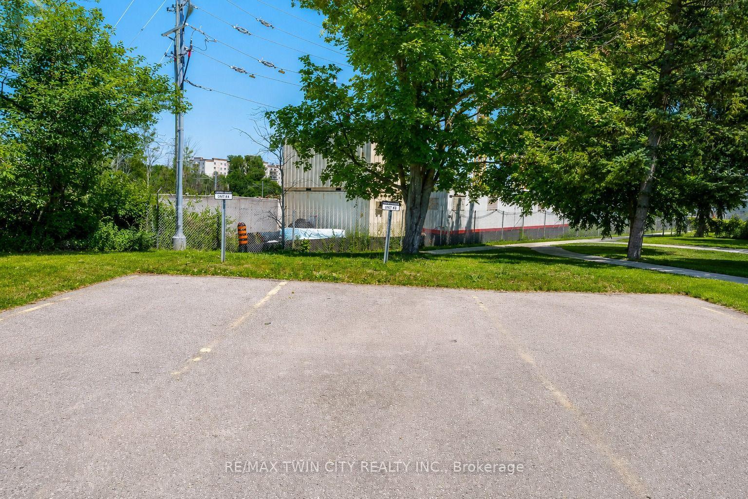 Photo 33 of Unit 3, 513 Quiet Place, Waterloo, Lakeshore Village — HOMEH