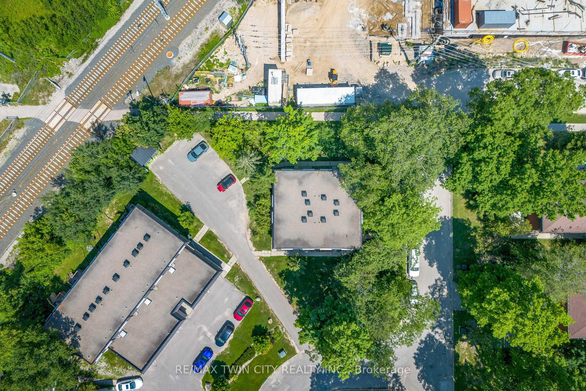 Photo 35 of Unit 3, 513 Quiet Place, Waterloo, Lakeshore Village — HOMEH
