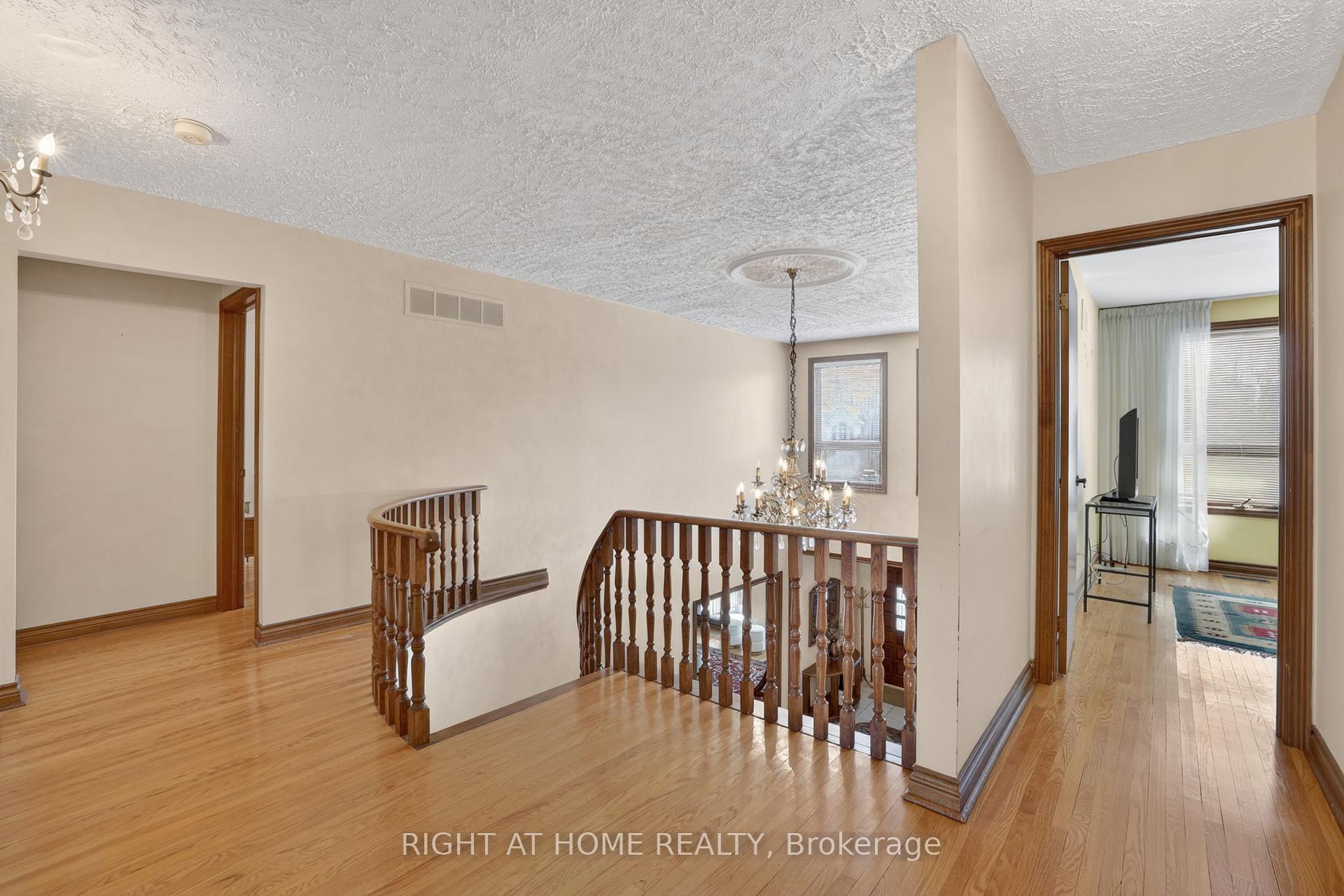 Photo 16 of 56 Birch Avenue, Richmond Hill, South Richvale — HOMEH
