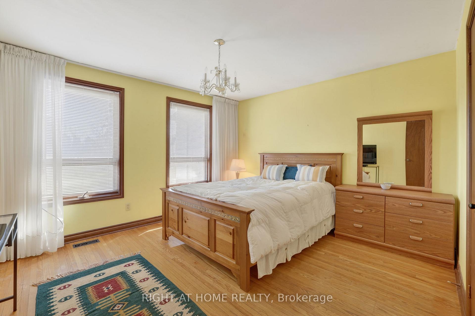 Photo 21 of 56 Birch Avenue, Richmond Hill, South Richvale — HOMEH