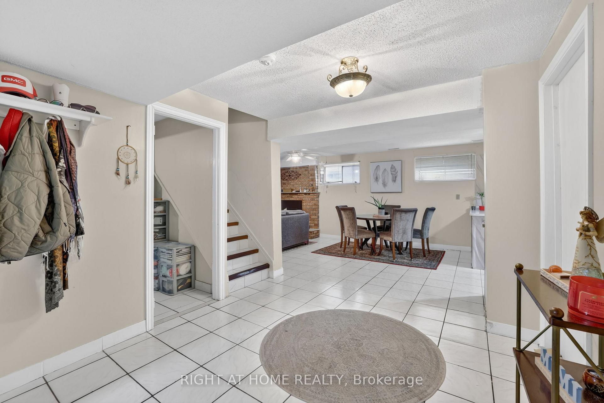 Photo 25 of 56 Birch Avenue, Richmond Hill, South Richvale — HOMEH