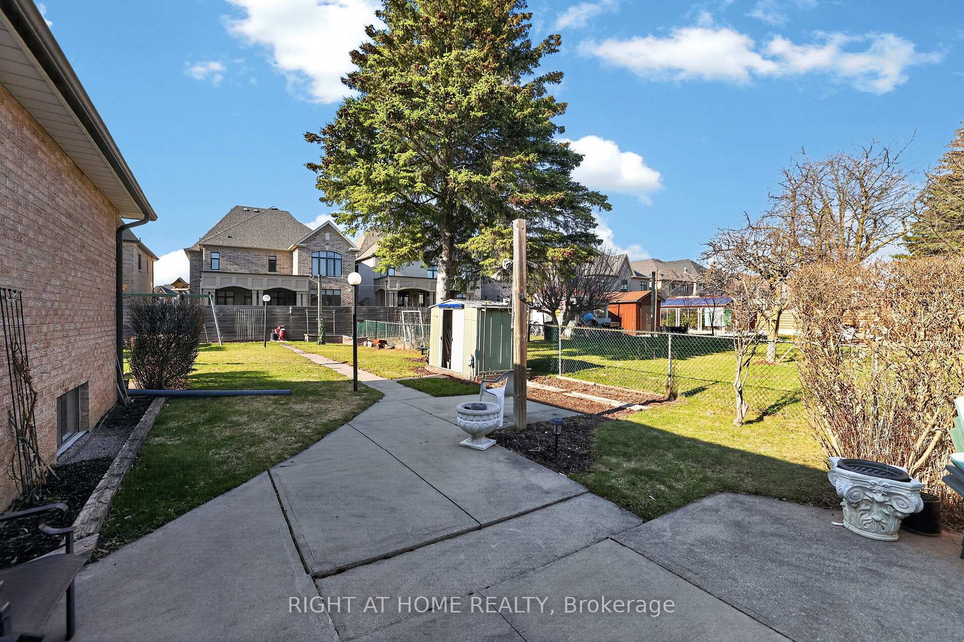 Photo 40 of 56 Birch Avenue, Richmond Hill, South Richvale — HOMEH