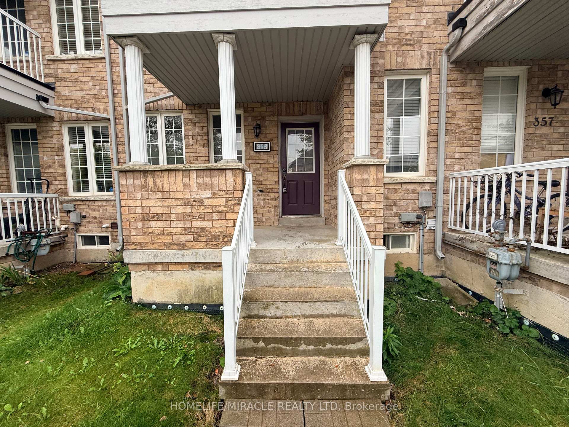 Photo 3 of 359 Caboto Trail, Markham, Village Green-South Unionville — HOMEH