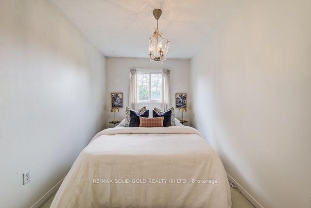 Photo 10 of Unit 22, 589 Beechwood Drive, Waterloo, Beechwood West — HOMEH