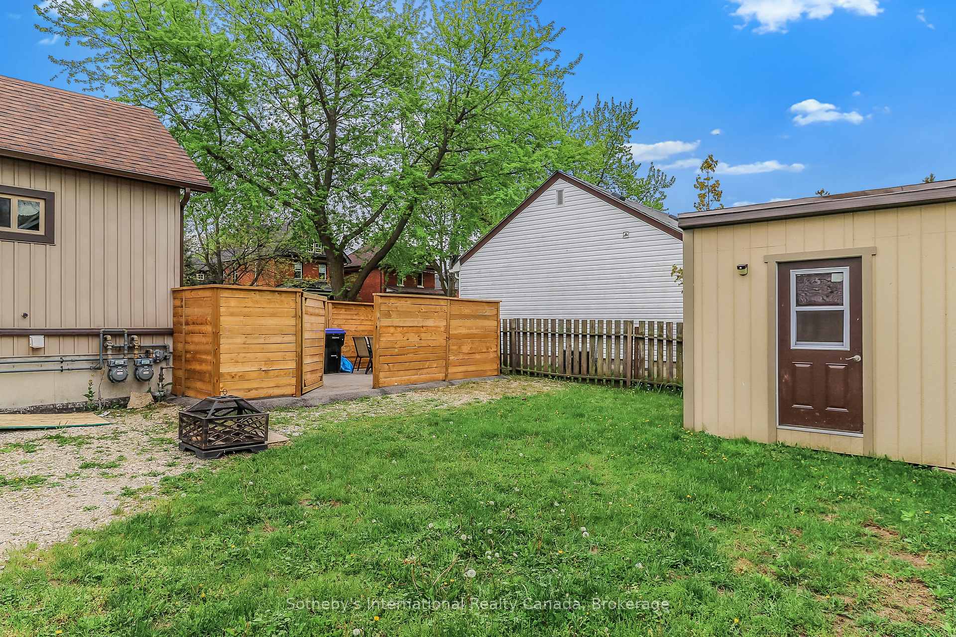 Photo 11 of Unit Unit 2, 218 Fifth Street, Collingwood — HOMEH
