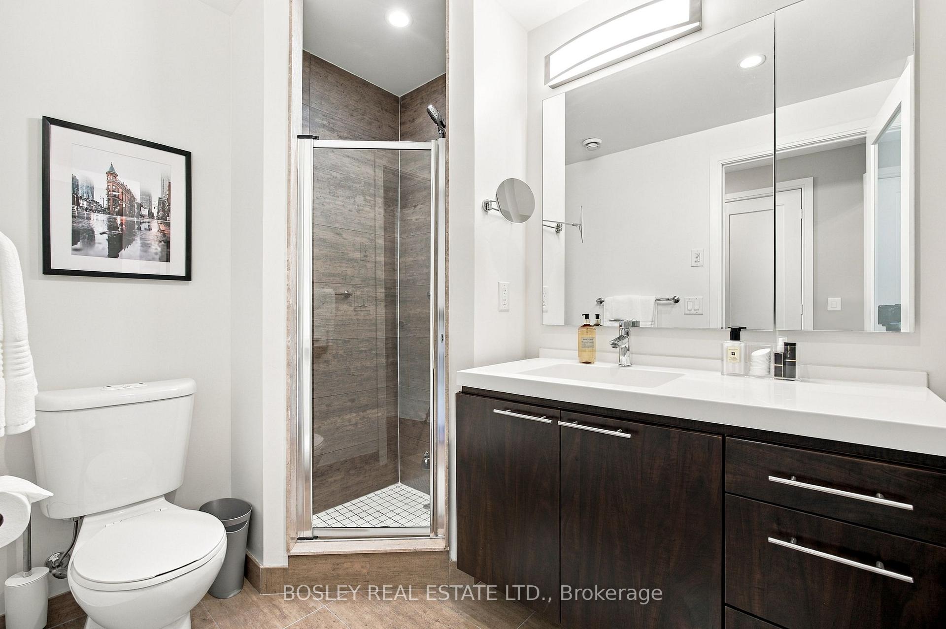Photo 15 of Unit 802, 25 Broadway Avenue, Toronto, Mount Pleasant West — HOMEH