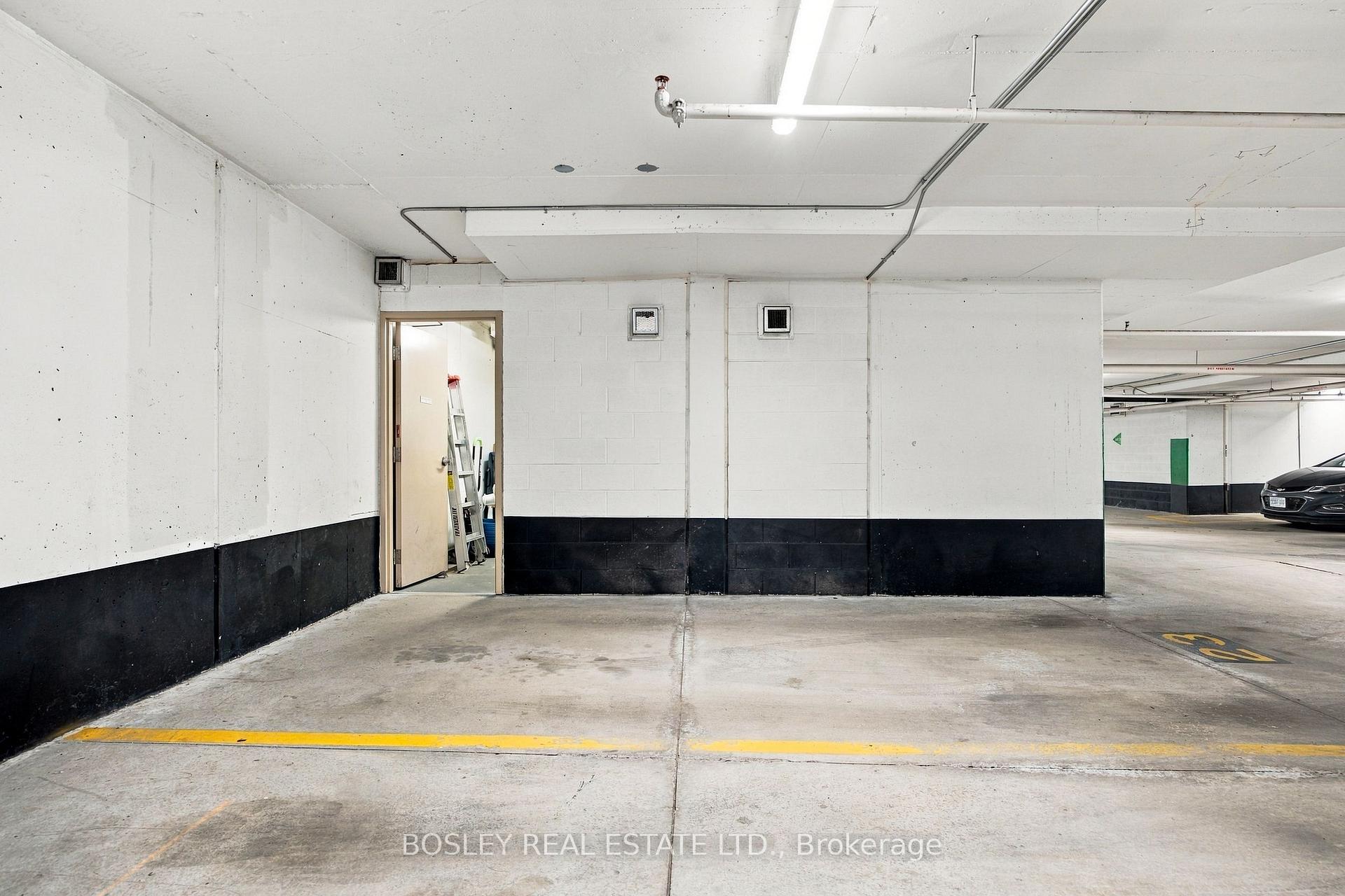 Photo 25 of Unit 802, 25 Broadway Avenue, Toronto, Mount Pleasant West — HOMEH