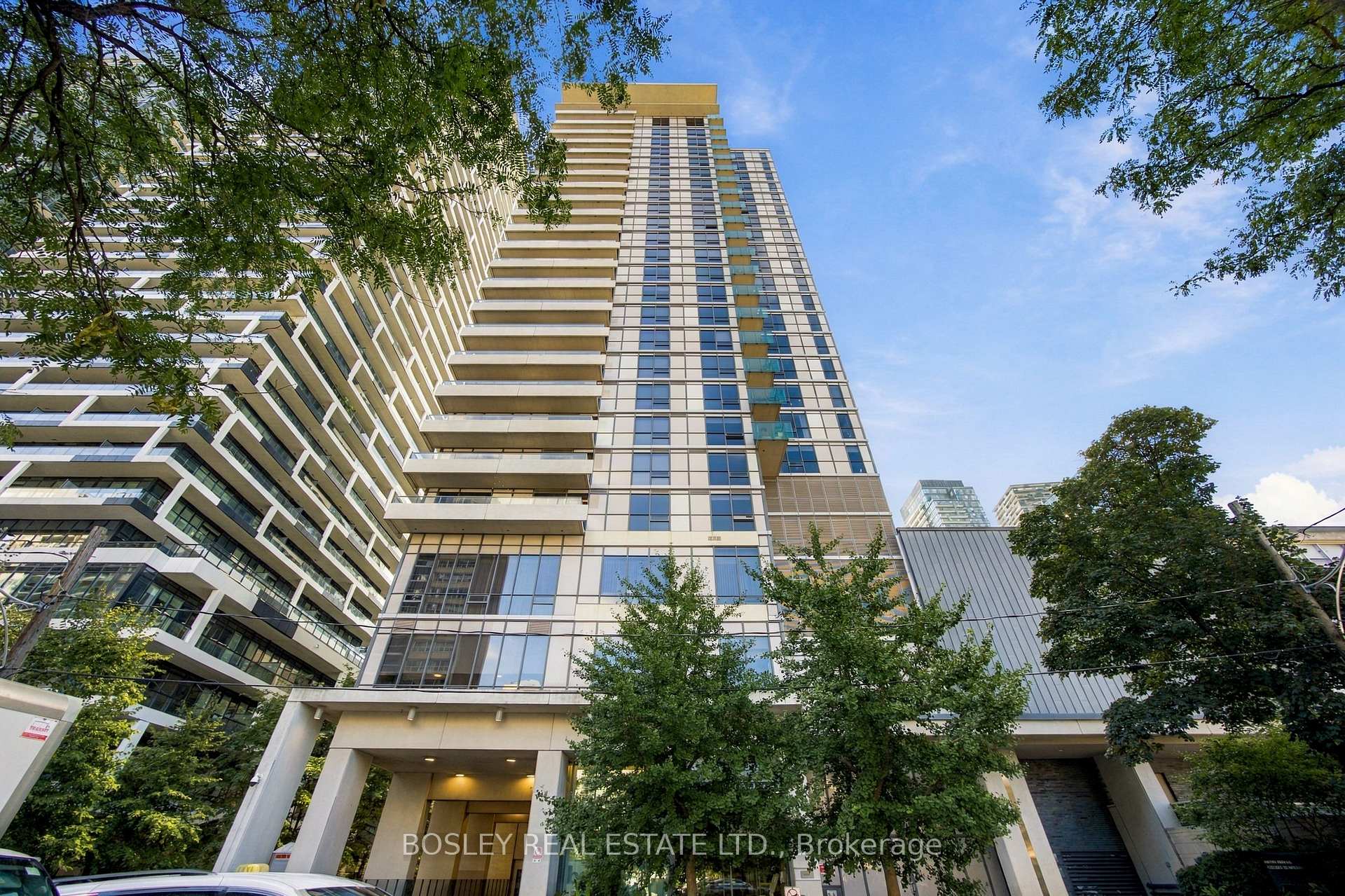 Photo 26 of Unit 802, 25 Broadway Avenue, Toronto, Mount Pleasant West — HOMEH