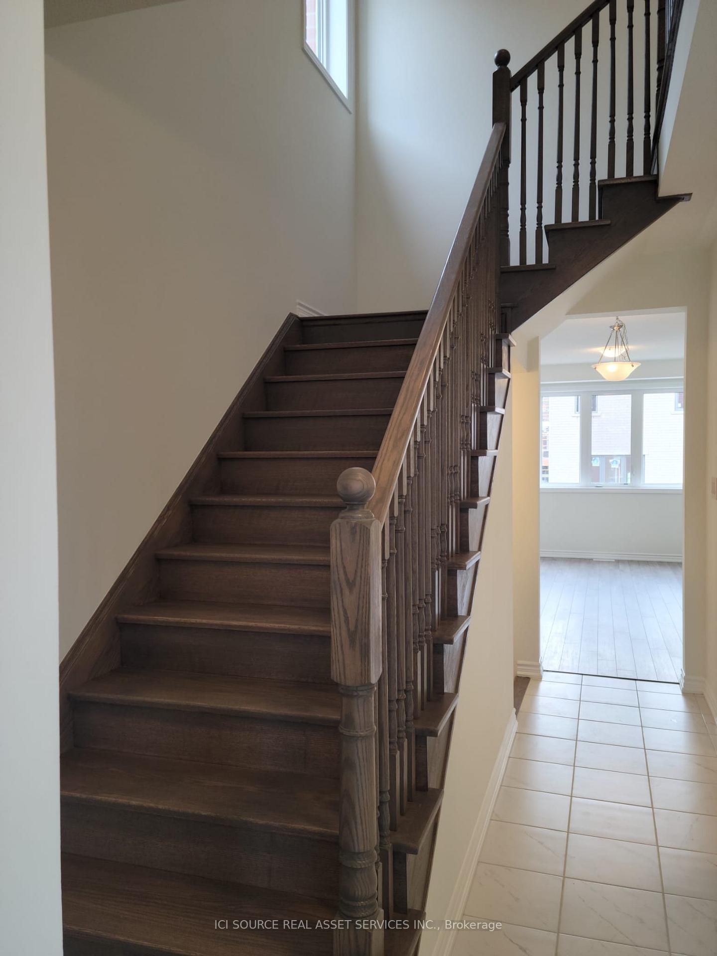 Photo 3 of 10 Limoges Road, Whitby, Rural Whitby — HOMEH