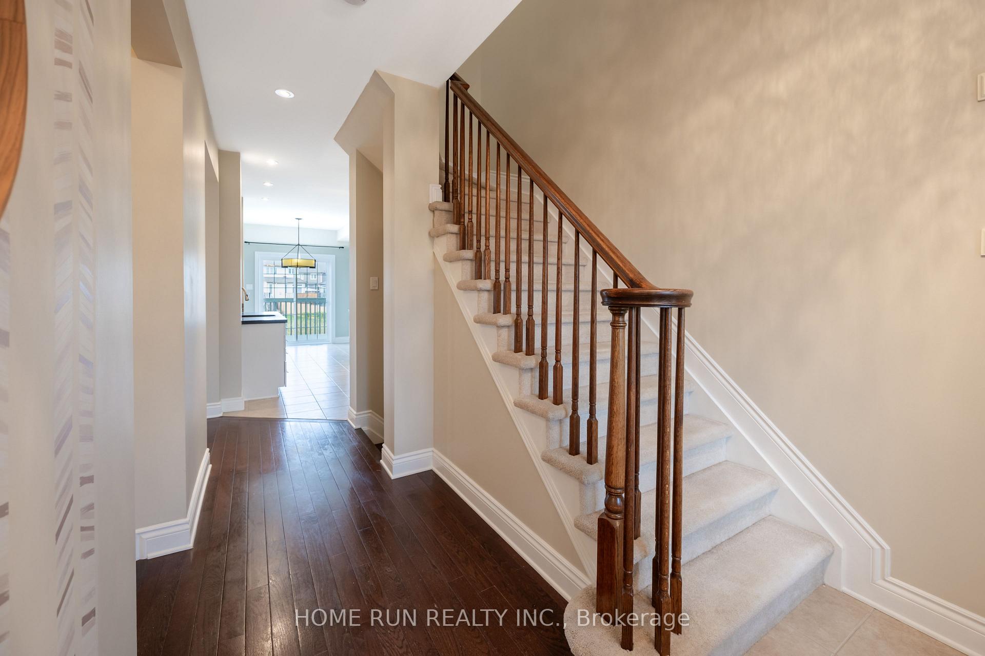Photo 13 of 578 Pepperville Crescent, Ottawa, Kanata - Emerald Meadows/Trailwest — HOMEH