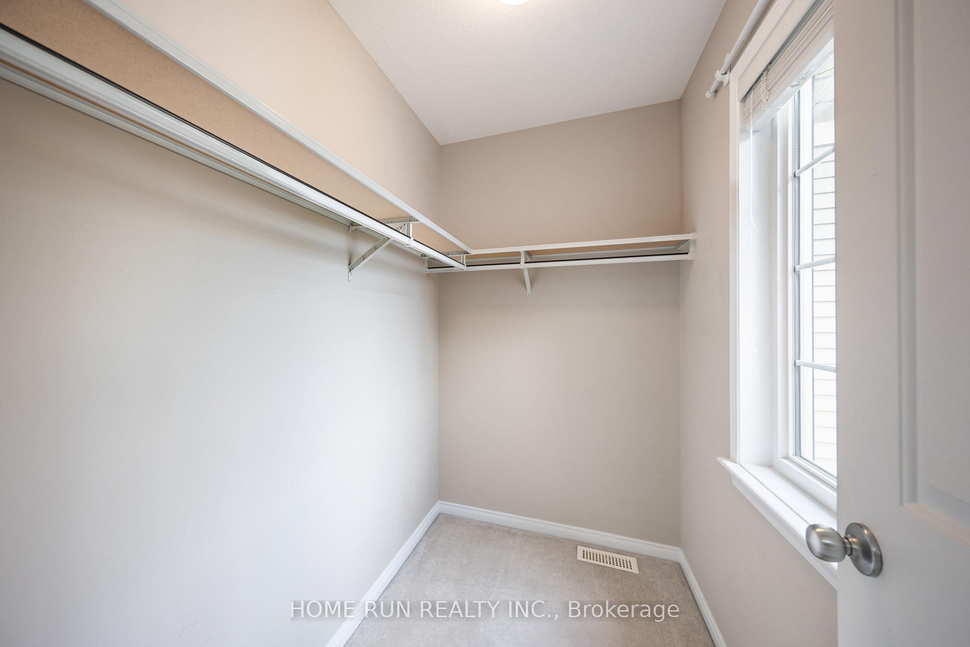 Photo 31 of 578 Pepperville Crescent, Ottawa, Kanata - Emerald Meadows/Trailwest — HOMEH