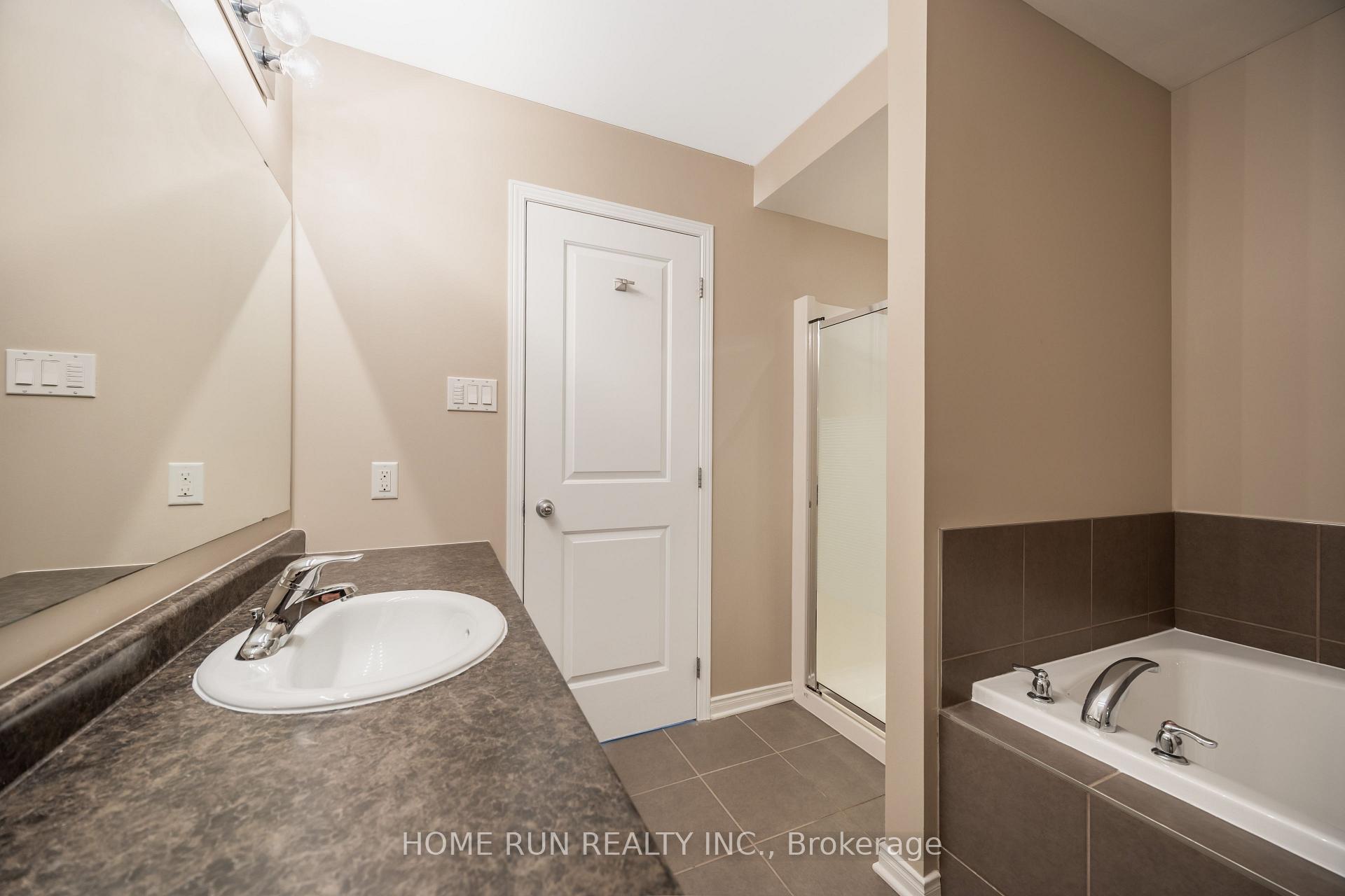 Photo 34 of 578 Pepperville Crescent, Ottawa, Kanata - Emerald Meadows/Trailwest — HOMEH