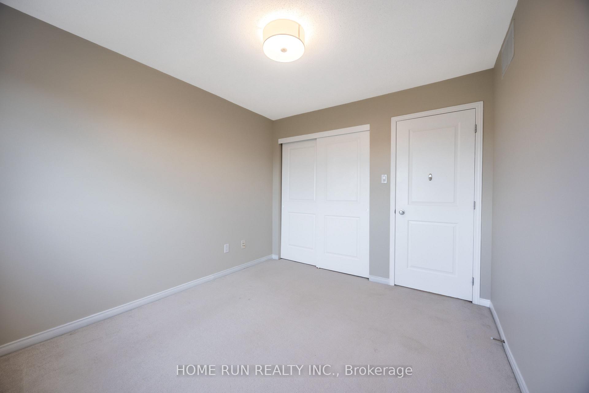 Photo 38 of 578 Pepperville Crescent, Ottawa, Kanata - Emerald Meadows/Trailwest — HOMEH