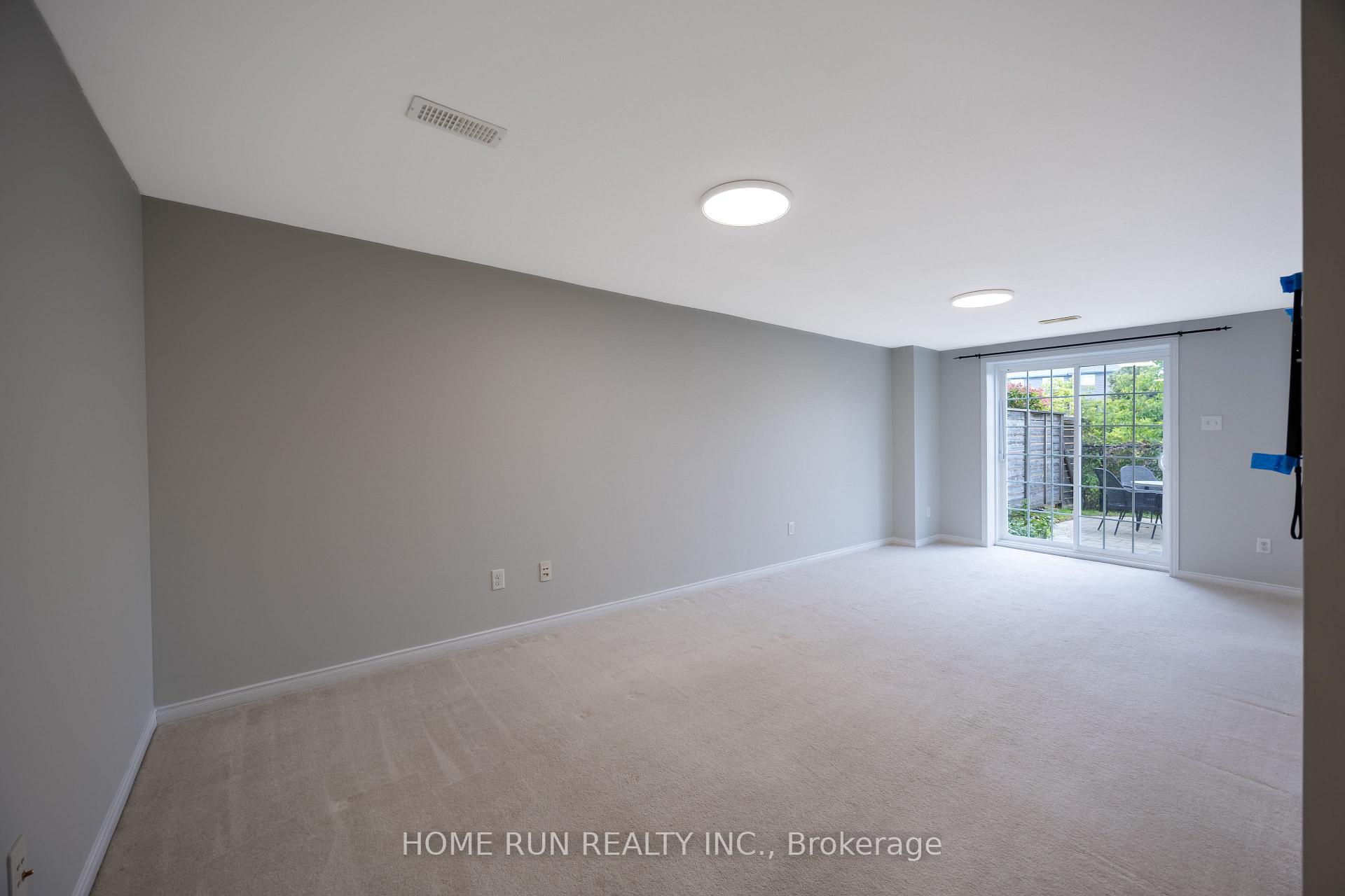 Photo 43 of 578 Pepperville Crescent, Ottawa, Kanata - Emerald Meadows/Trailwest — HOMEH