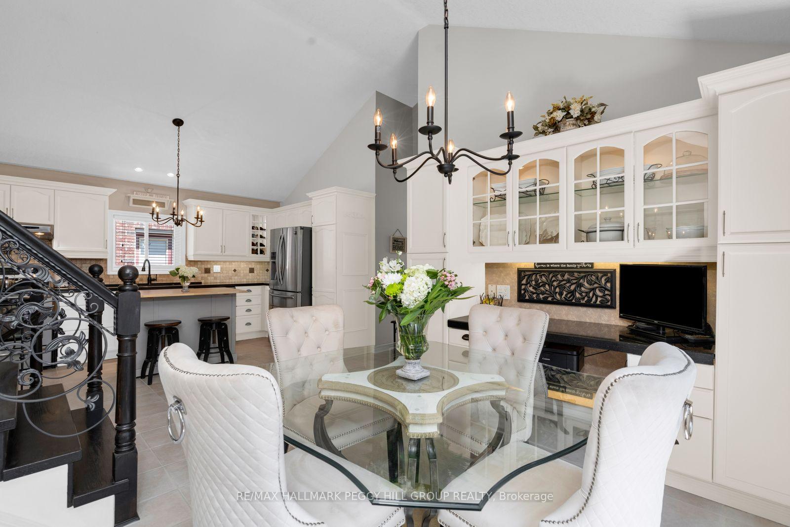 Photo 3 of 52 Summerset Drive, Barrie, Ardagh — HOMEH