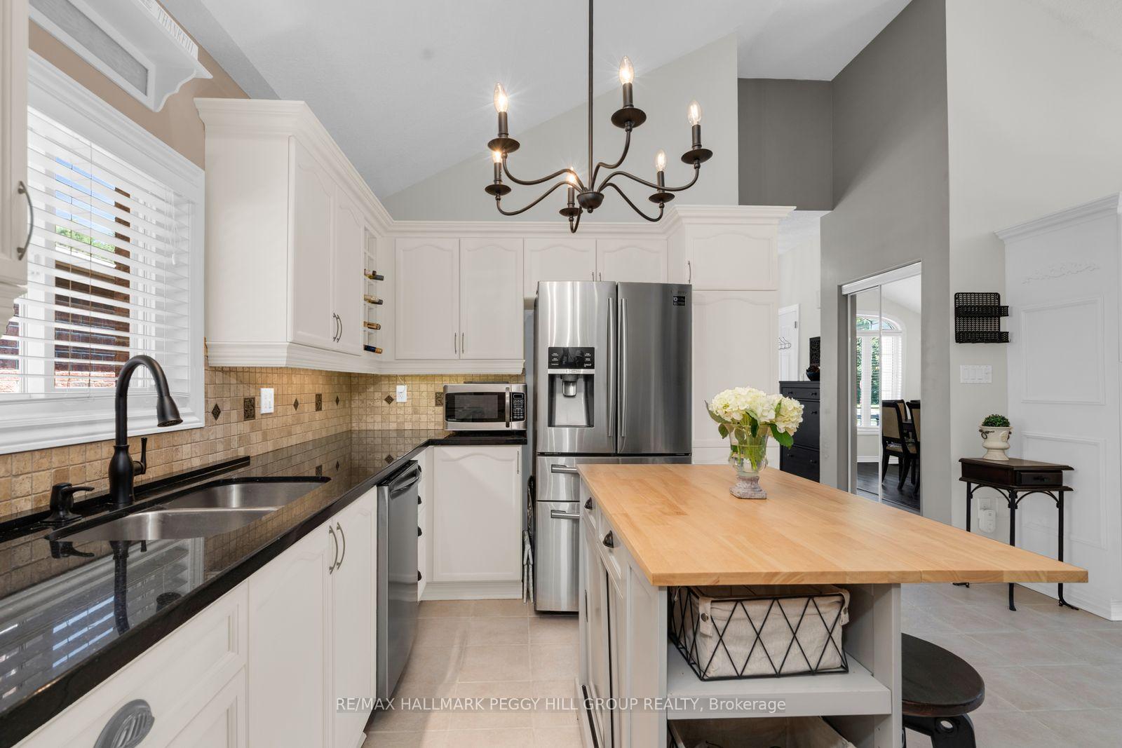 Photo 6 of 52 Summerset Drive, Barrie, Ardagh — HOMEH