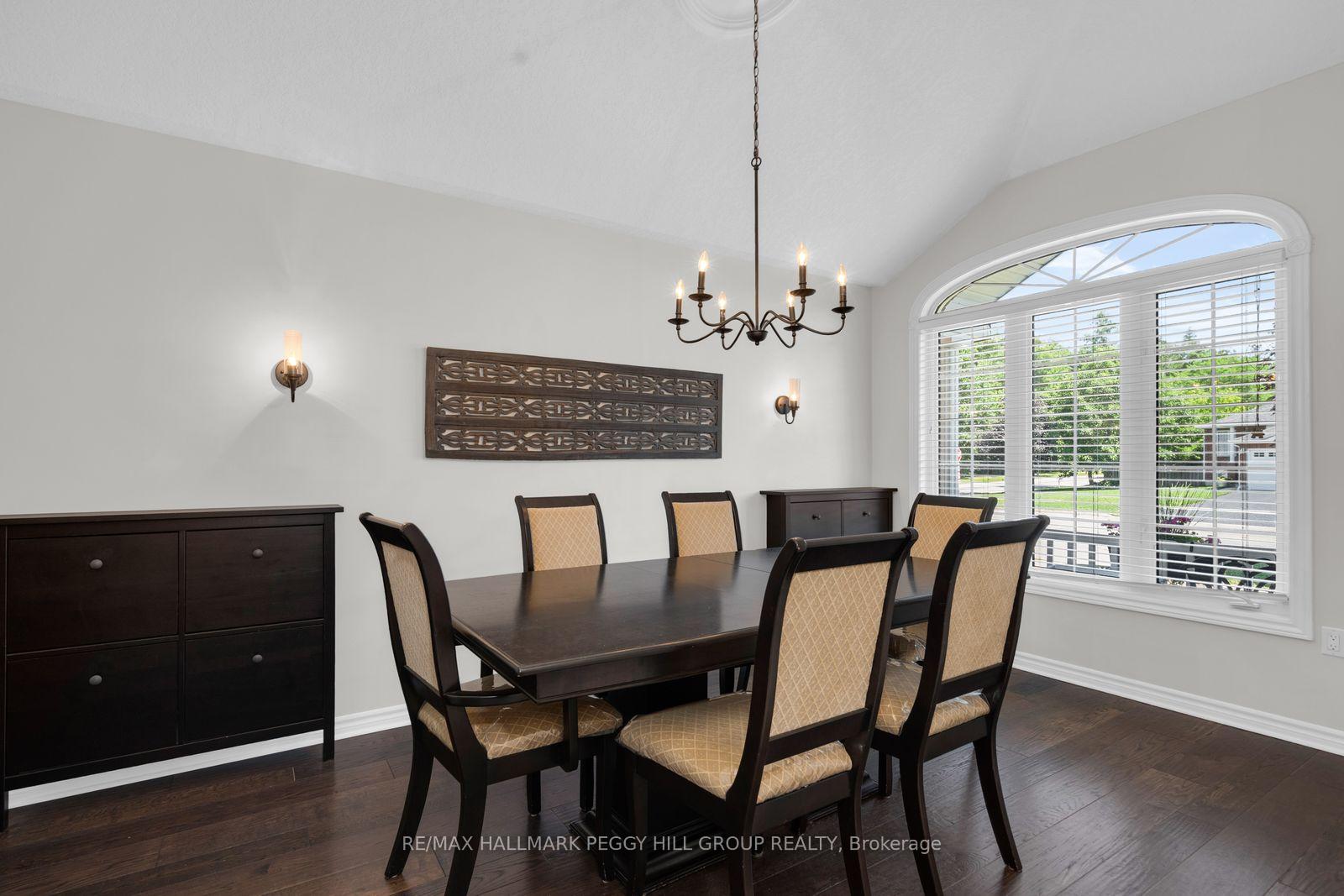 Photo 8 of 52 Summerset Drive, Barrie, Ardagh — HOMEH
