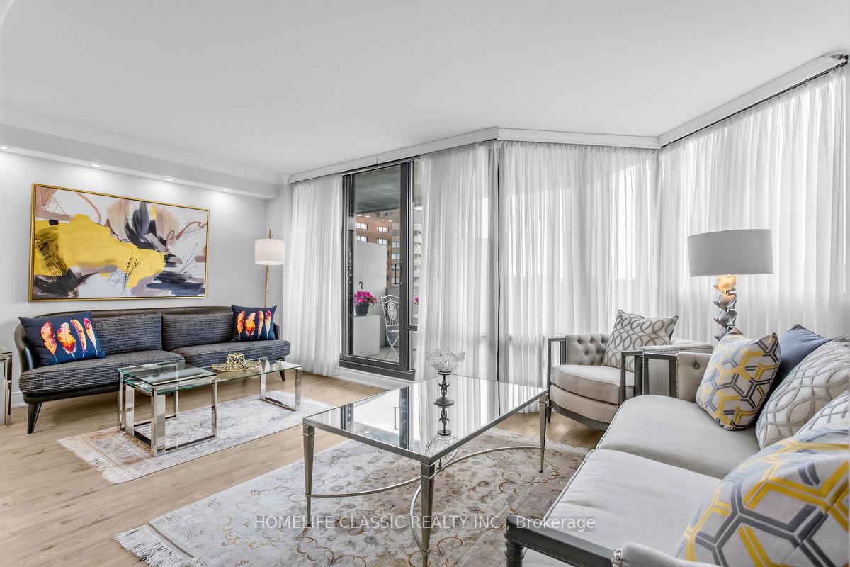 Photo 5 of Unit 803, 40 Baif Boulevard, Richmond Hill, North Richvale — HOMEH
