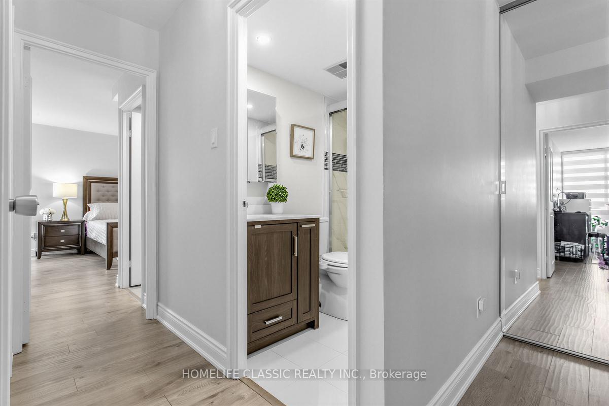 Photo 19 of Unit 803, 40 Baif Boulevard, Richmond Hill, North Richvale — HOMEH