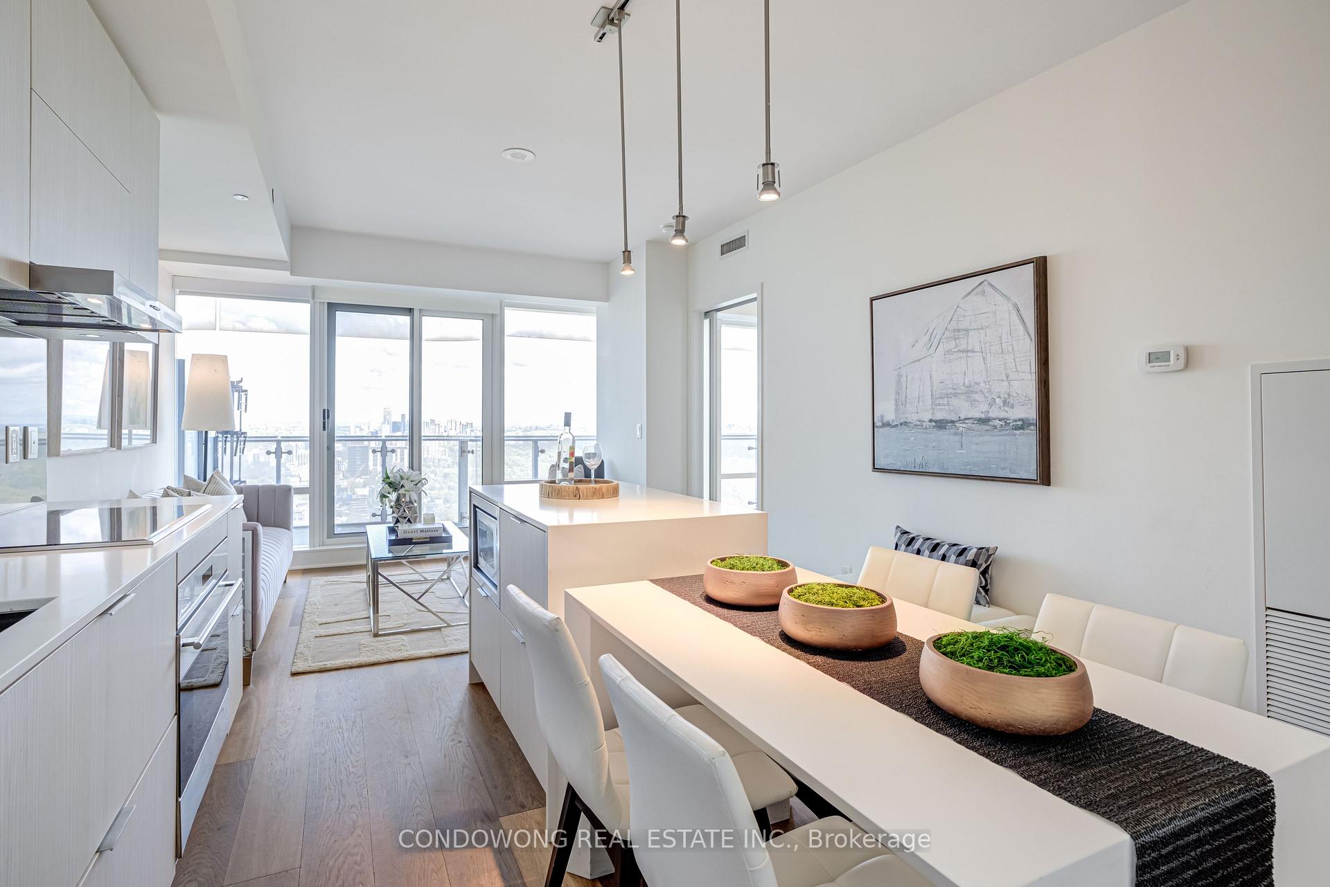 Photo 6 of Unit 4710, 1 Bloor Street E, Toronto, Bay Street Corridor — HOMEH