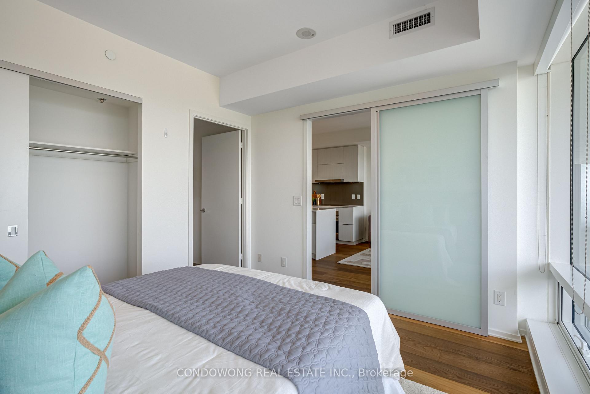 Photo 15 of Unit 4710, 1 Bloor Street E, Toronto, Bay Street Corridor — HOMEH