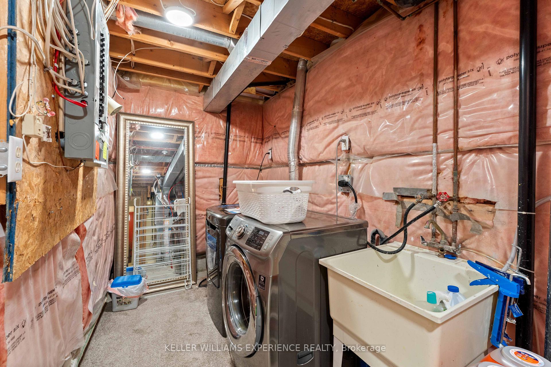 Photo 22 of 250 Ferndale Drive S, Barrie, Ardagh — HOMEH
