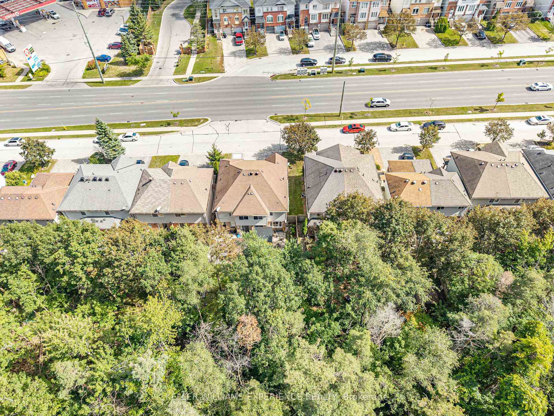 Photo 36 of 250 Ferndale Drive S, Barrie, Ardagh — HOMEH