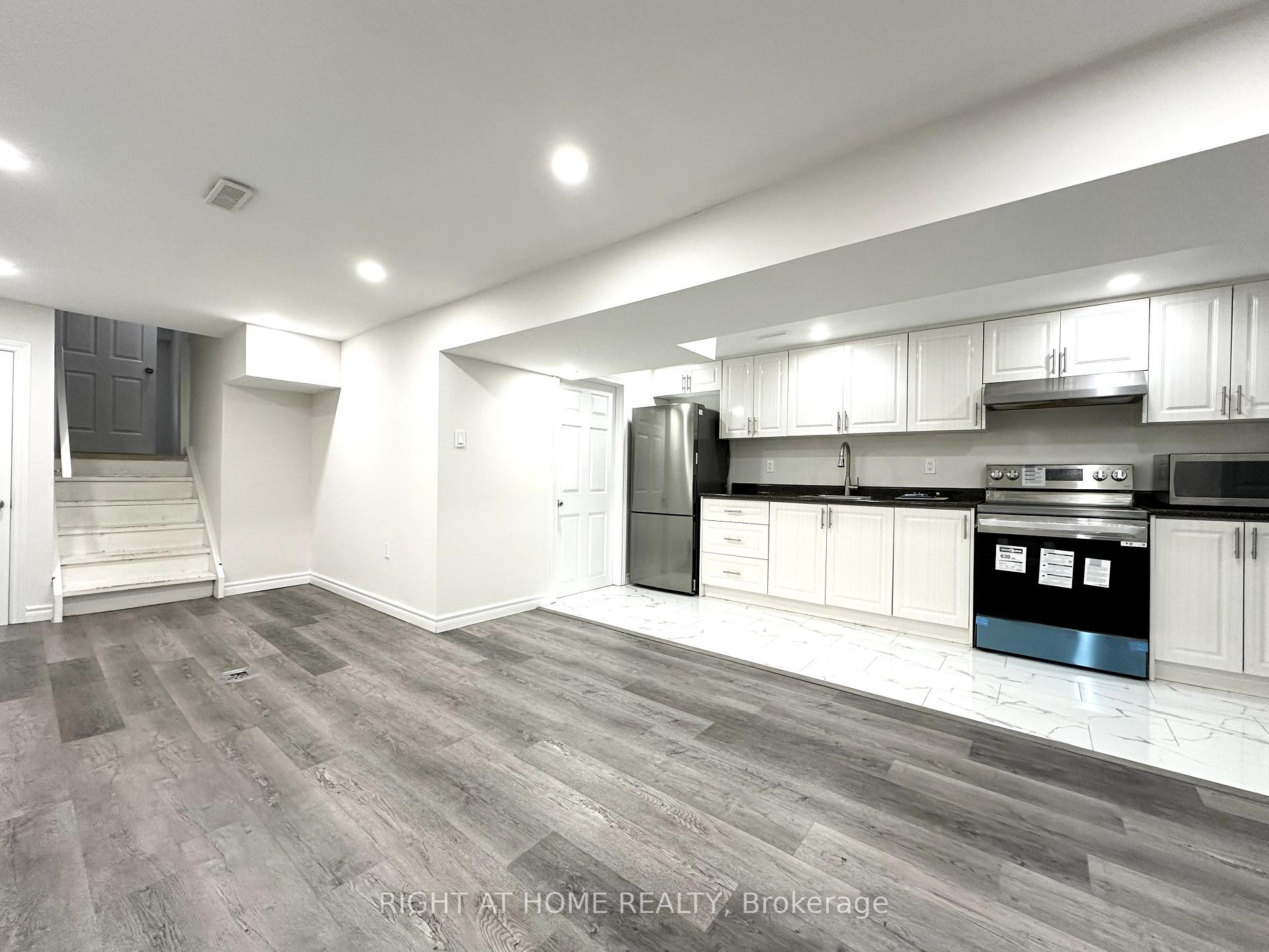 Photo 1 of 270 Coventry Court, Oshawa, Eastdale — HOMEH