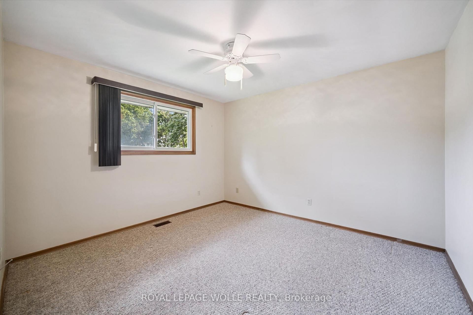 Photo 21 of 309 Toll Gate Boulevard, Waterloo, Lakeshore Village — HOMEH