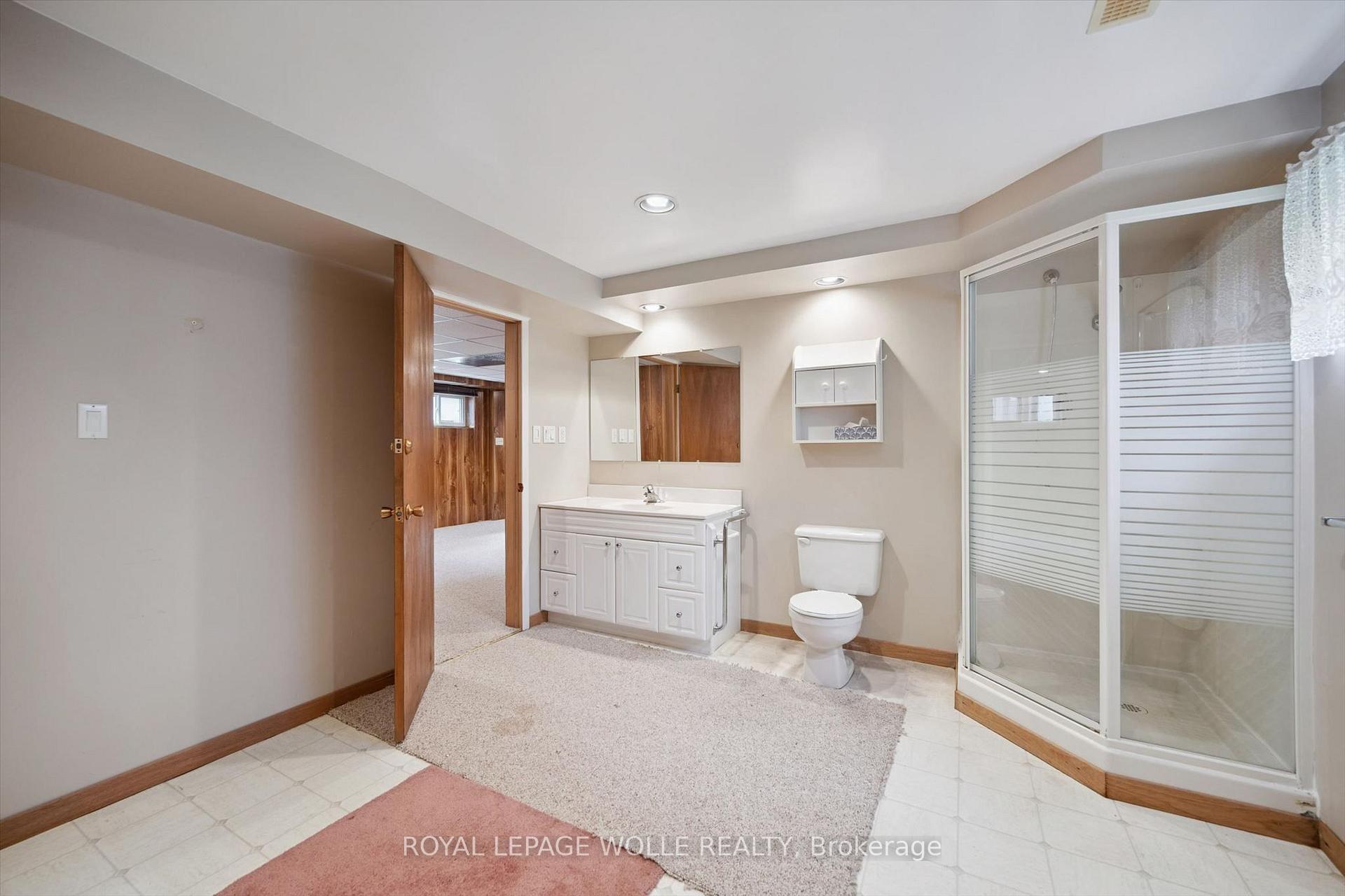Photo 36 of 309 Toll Gate Boulevard, Waterloo, Lakeshore Village — HOMEH