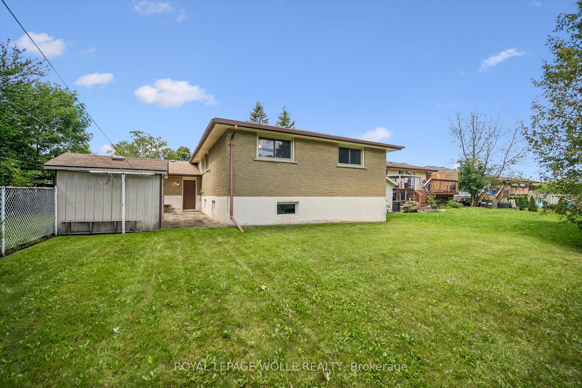Photo 41 of 309 Toll Gate Boulevard, Waterloo, Lakeshore Village — HOMEH