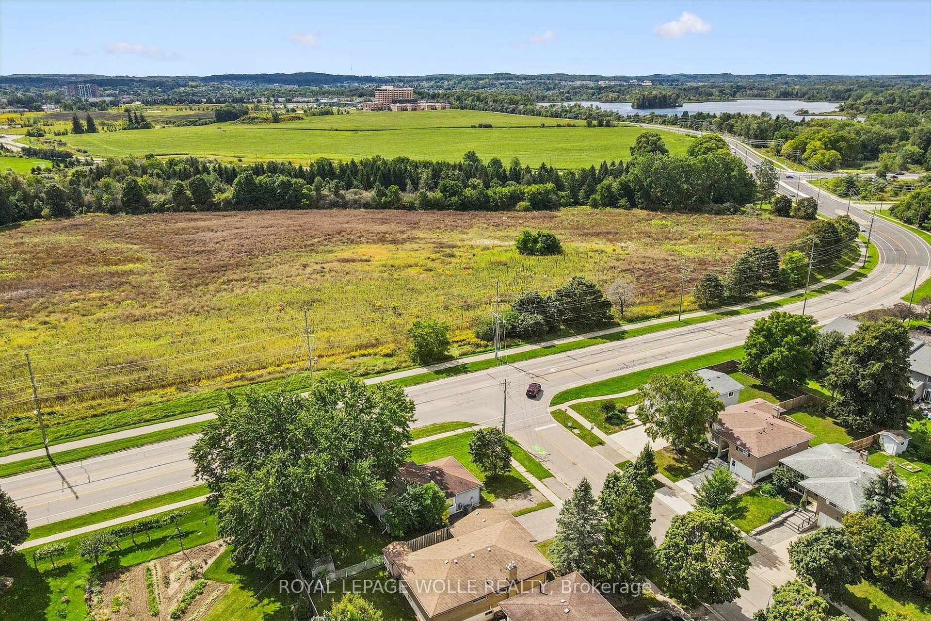 Photo 45 of 309 Toll Gate Boulevard, Waterloo, Lakeshore Village — HOMEH