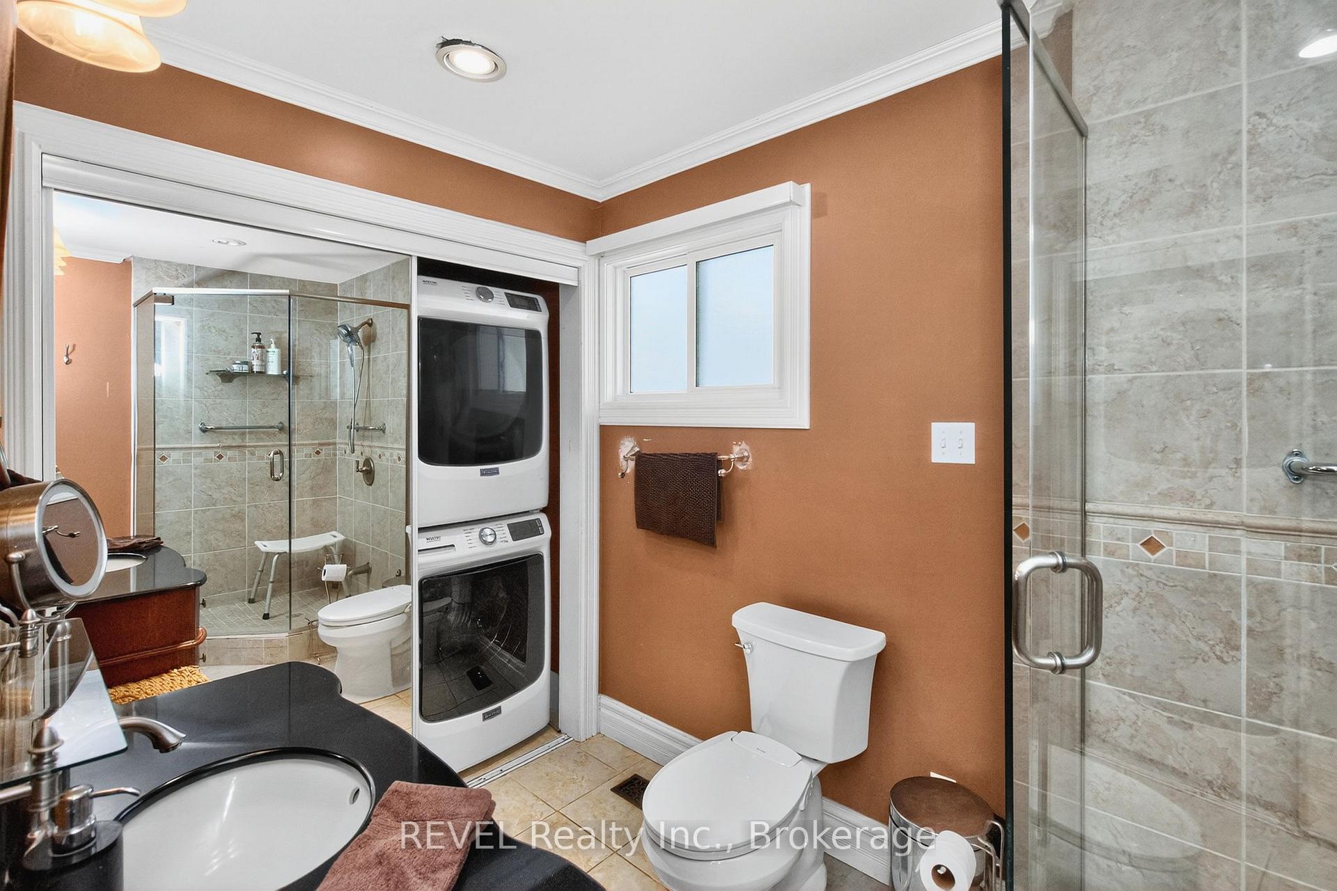 Photo 25 of 635 William Street, Midland — HOMEH