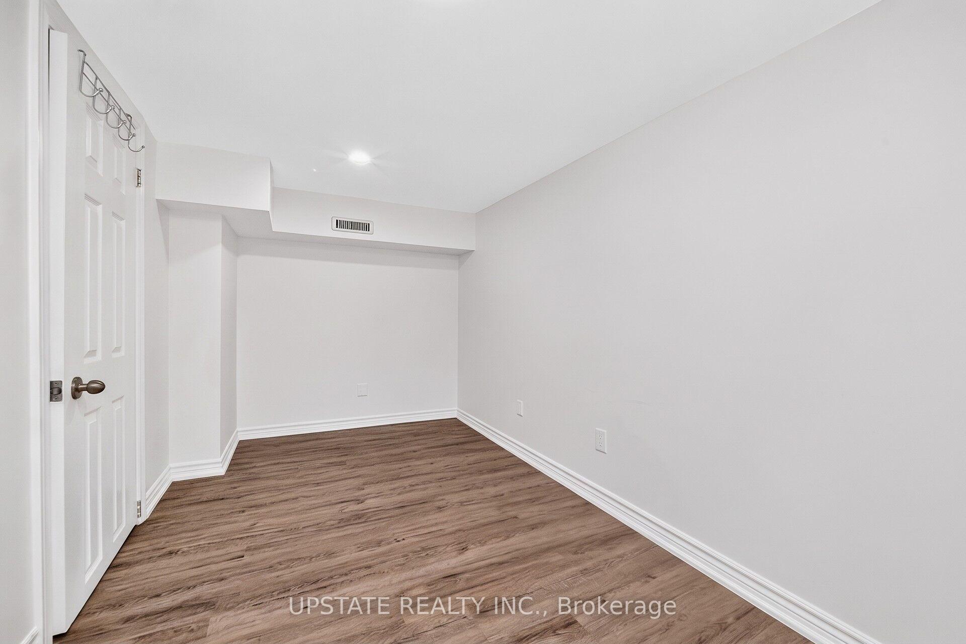 Photo 35 of 13 Timbercove Road, Brampton, Credit Valley — HOMEH