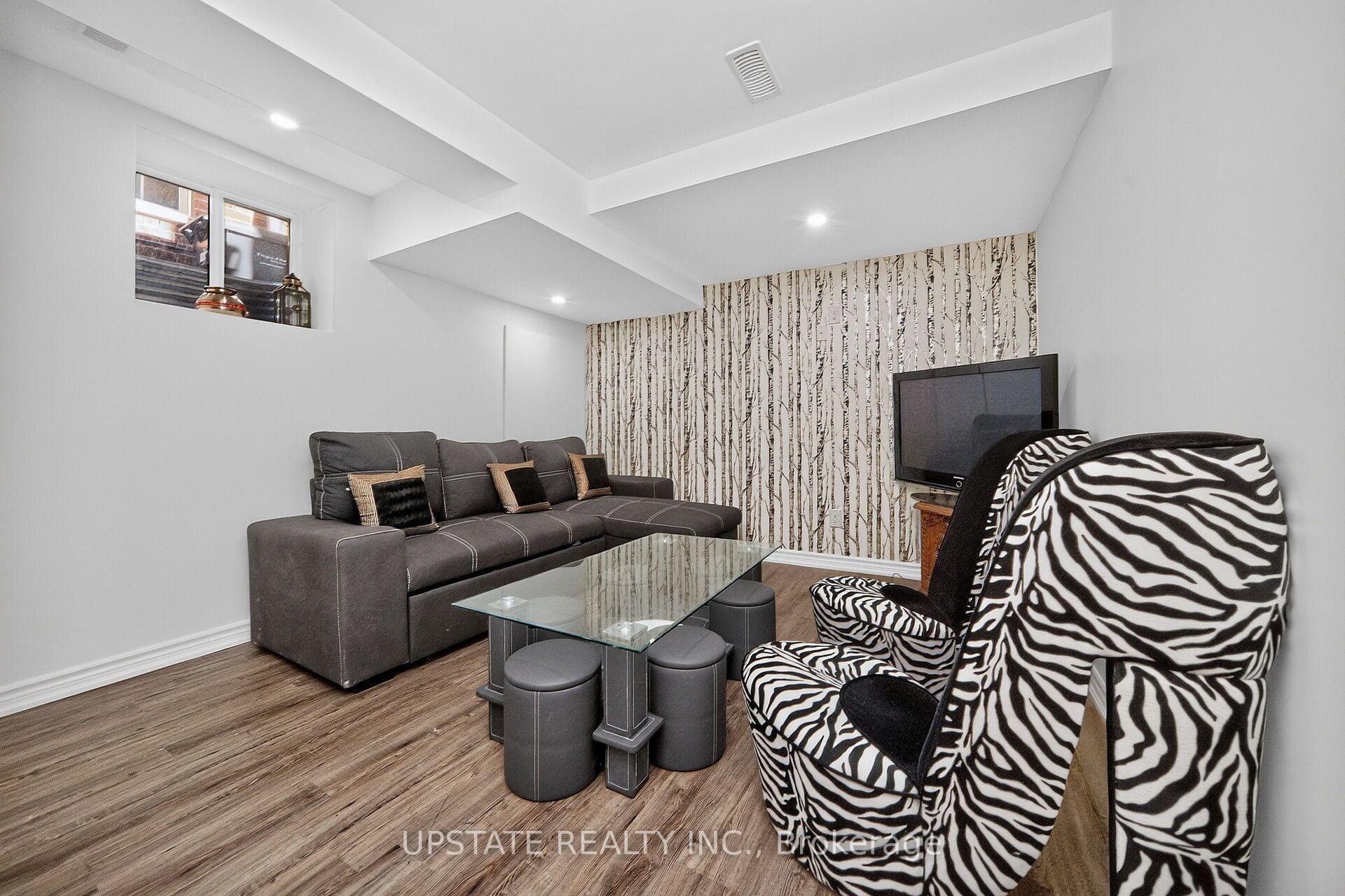 Photo 38 of 13 Timbercove Road, Brampton, Credit Valley — HOMEH