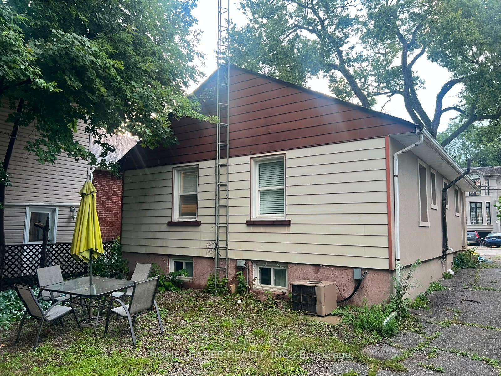 Photo 25 of 21 Franklin Avenue, North York, Lansing-Westgate — HOMEH