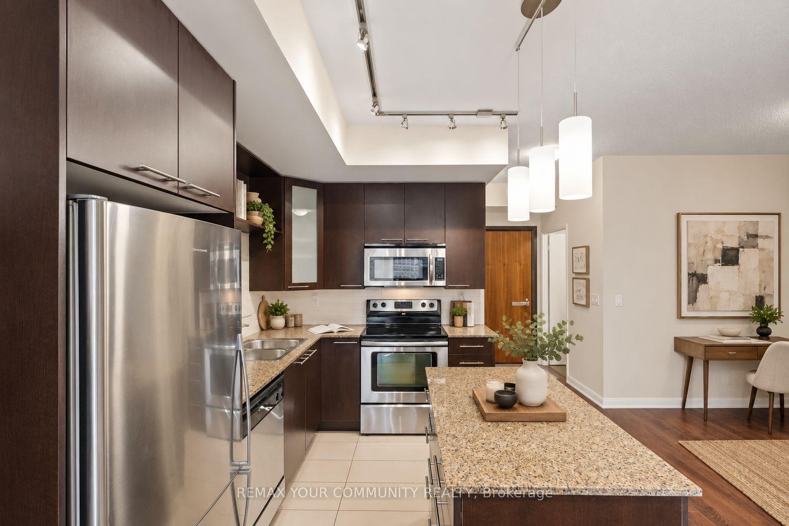 Photo 5 of Unit 1011, 500 Sherbourne Street, Toronto, North St. James Town — HOMEH