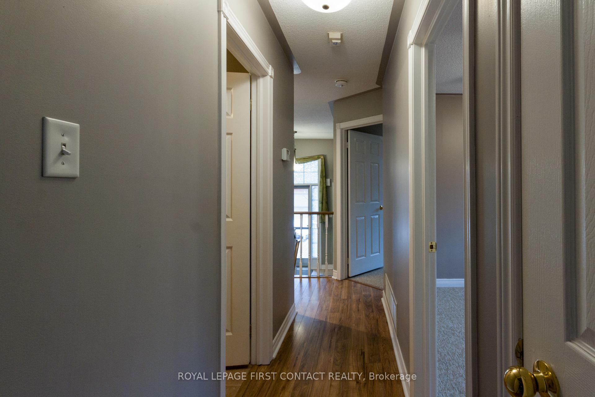 Photo 7 of Unit Upper, 238 Wessenger Drive, Barrie, Holly — HOMEH