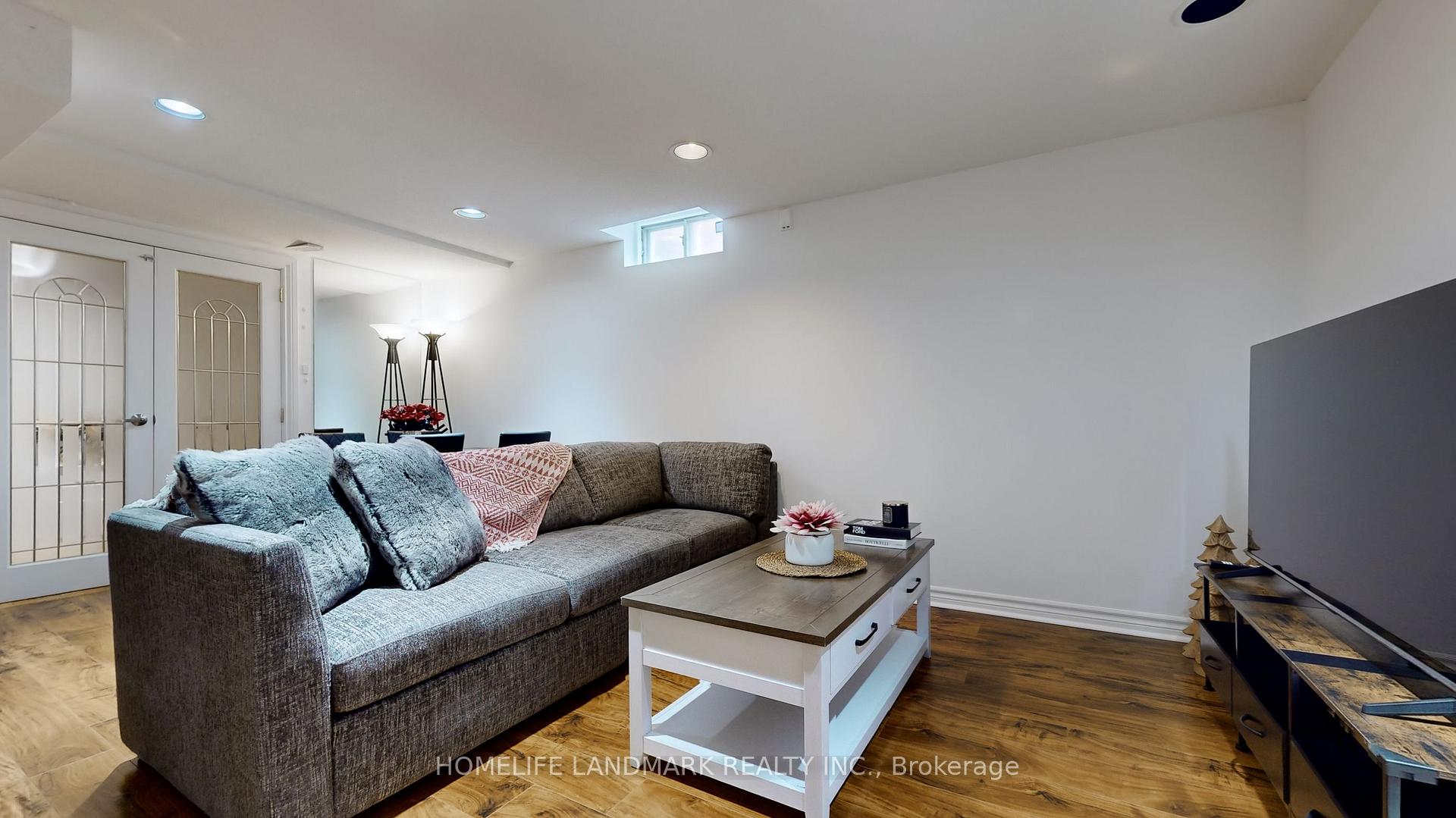 Photo 7 of Unit BASEMENT, 37 Justus Drive, Richmond Hill, Devonsleigh — HOMEH