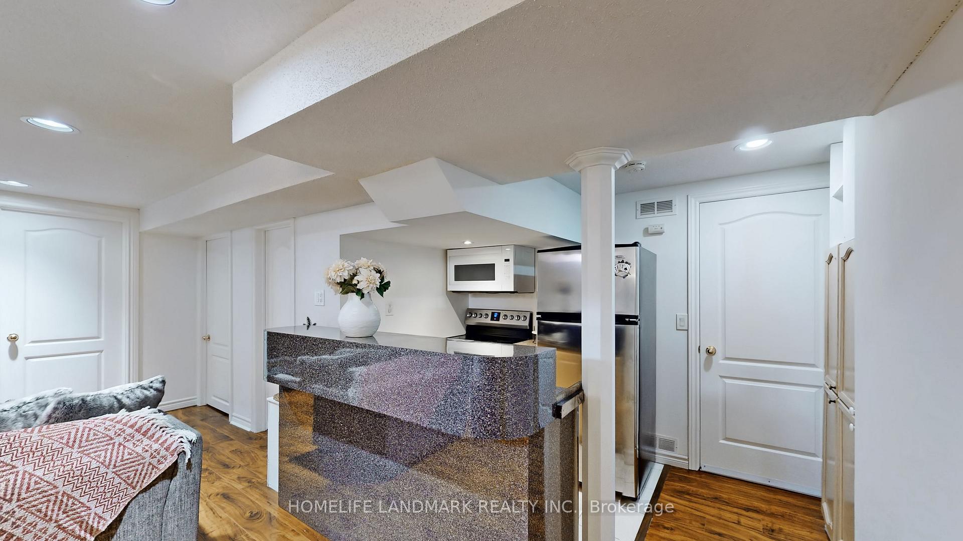 Photo 9 of Unit BASEMENT, 37 Justus Drive, Richmond Hill, Devonsleigh — HOMEH