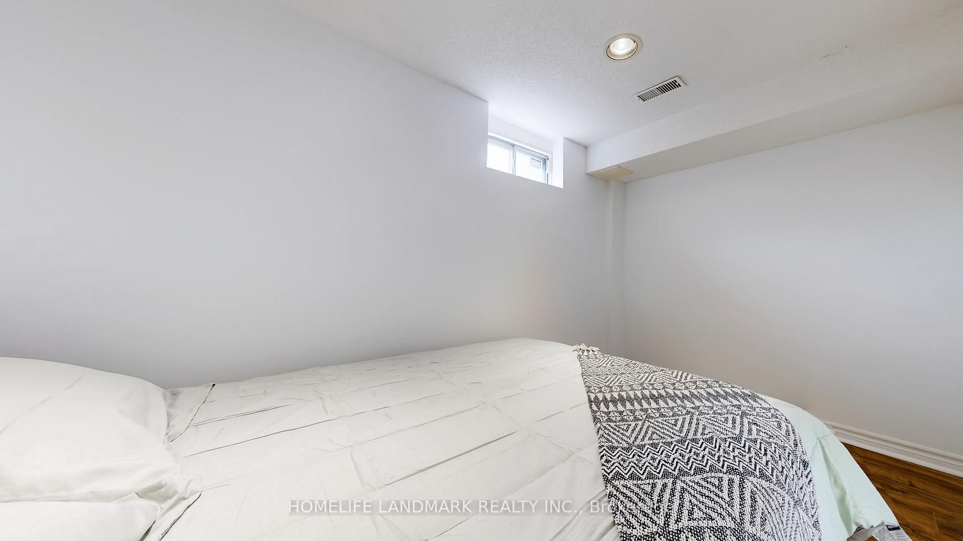 Photo 13 of Unit BASEMENT, 37 Justus Drive, Richmond Hill, Devonsleigh — HOMEH