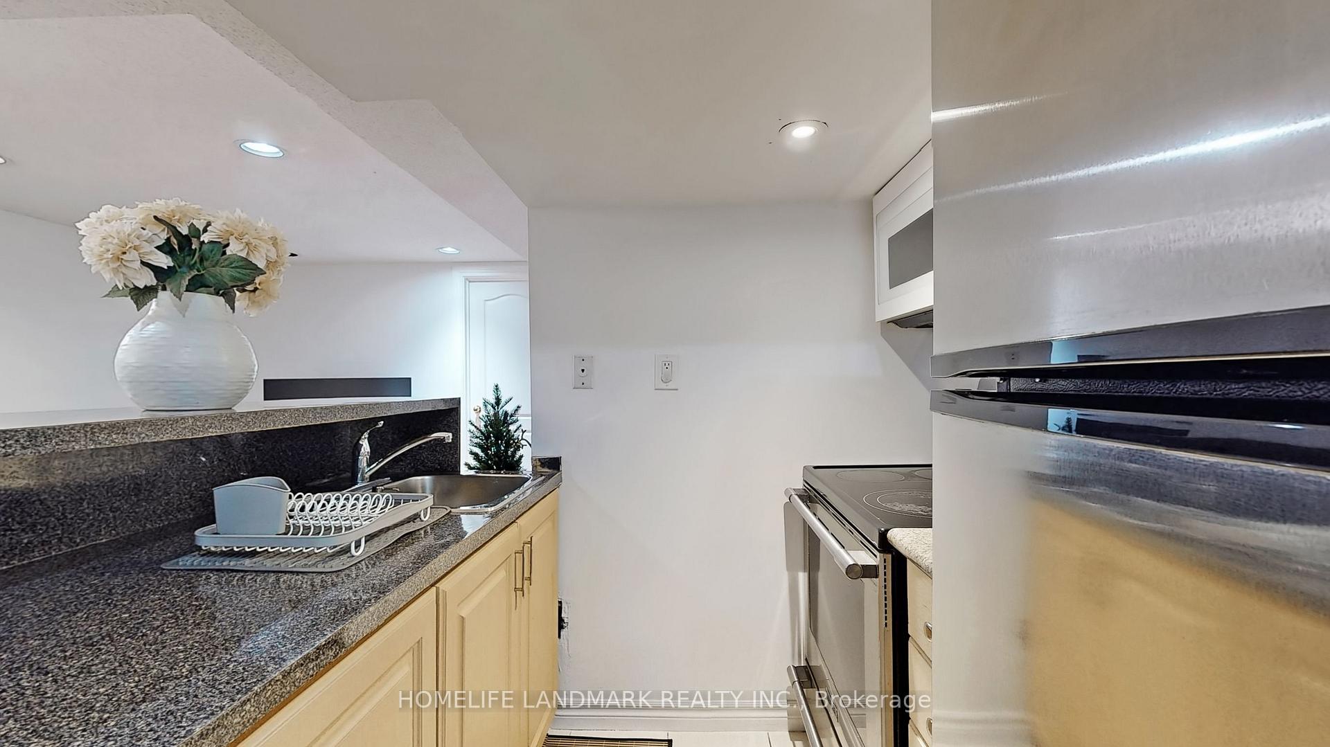 Photo 22 of Unit BASEMENT, 37 Justus Drive, Richmond Hill, Devonsleigh — HOMEH
