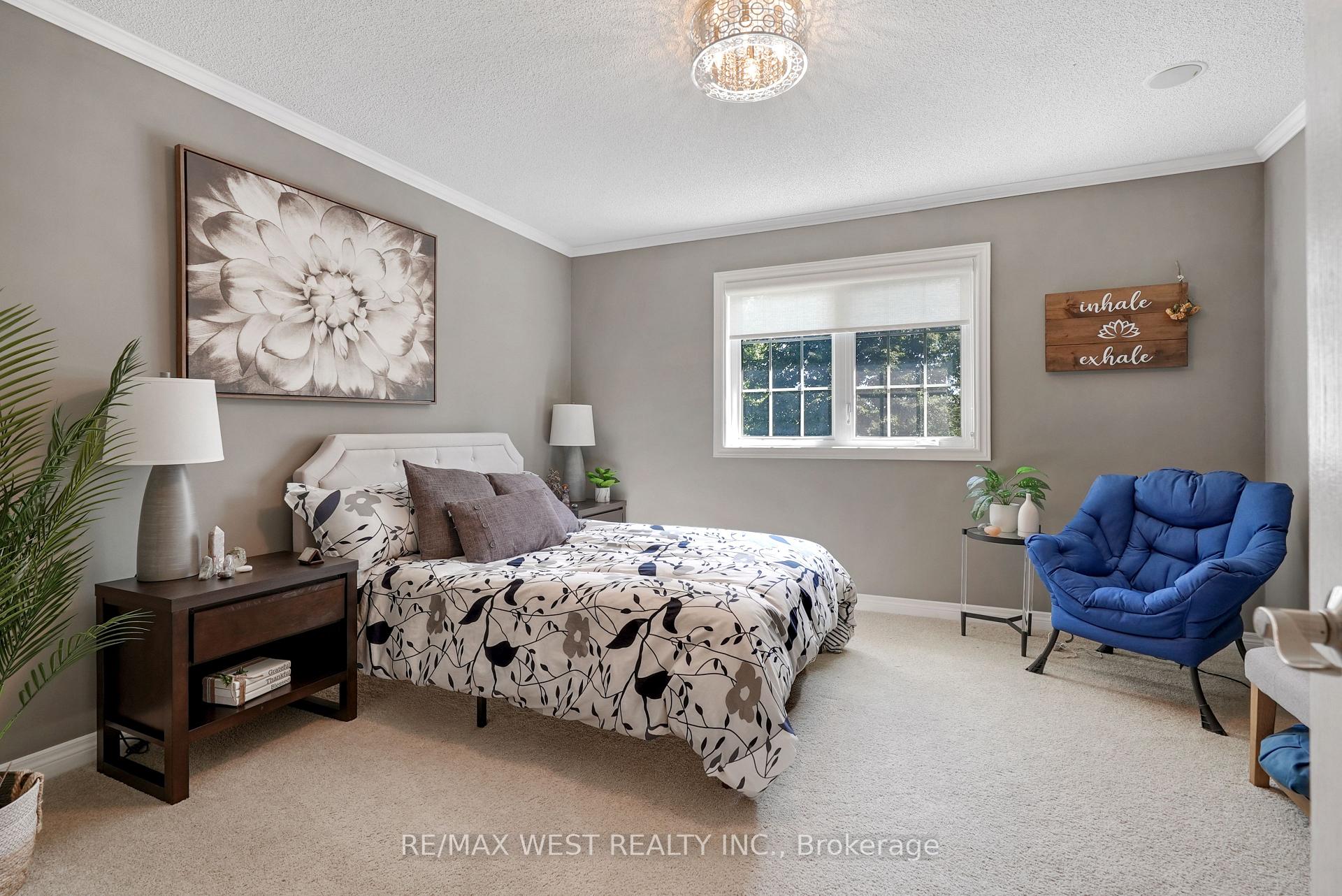Photo 12 of 303 Tupper Boulevard, New Tecumseth, Alliston — HOMEH