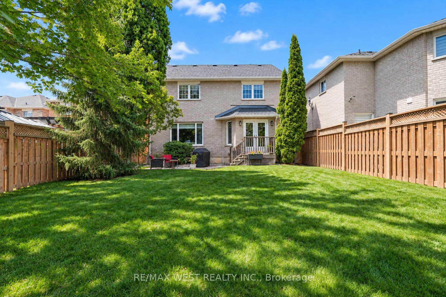 Photo 15 of 303 Tupper Boulevard, New Tecumseth, Alliston — HOMEH