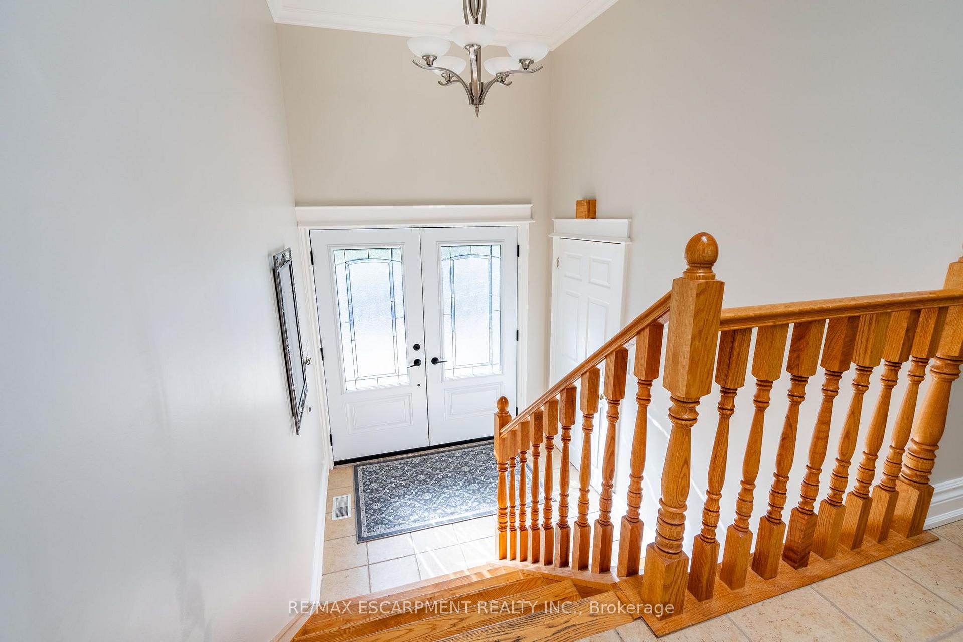 Photo 4 of 2159 Britannia Road, Burlington, Rural Burlington — HOMEH