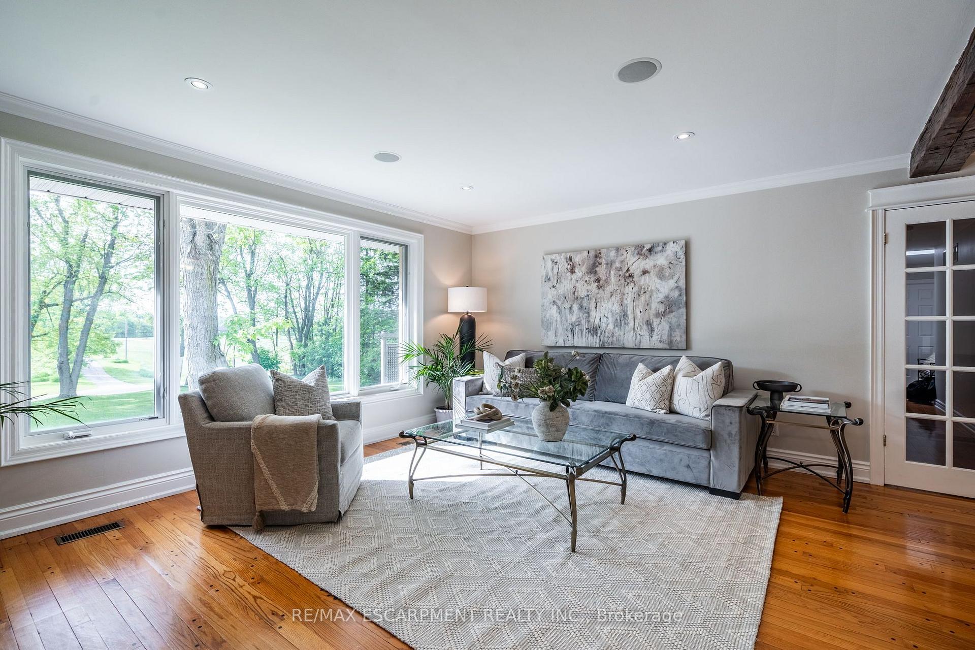 Photo 5 of 2159 Britannia Road, Burlington, Rural Burlington — HOMEH