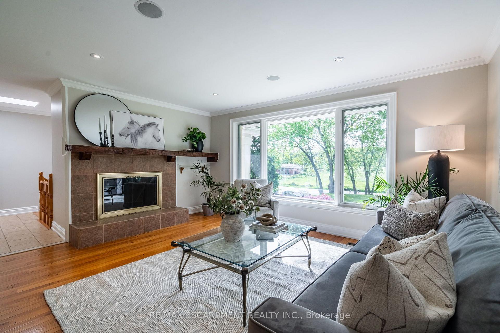 Photo 6 of 2159 Britannia Road, Burlington, Rural Burlington — HOMEH